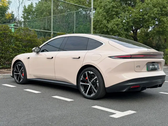 Nio ET5 — Фото автомобиля 4