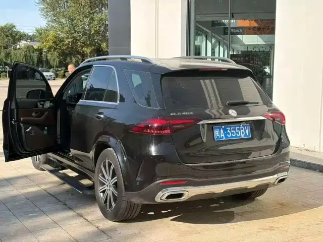 Mercedes-Benz GLE-Class — Фото автомобиля 5