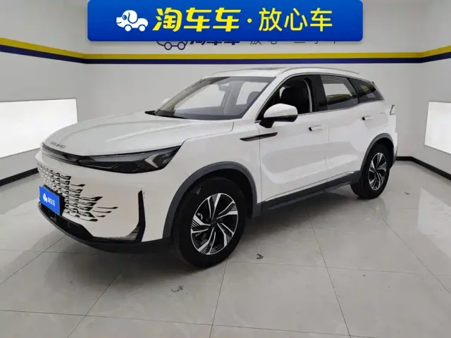 Фотография автомобиля — BAIC X7