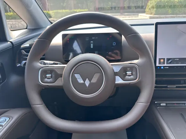 Wuling Starlight 730 — Фото автомобиля 4