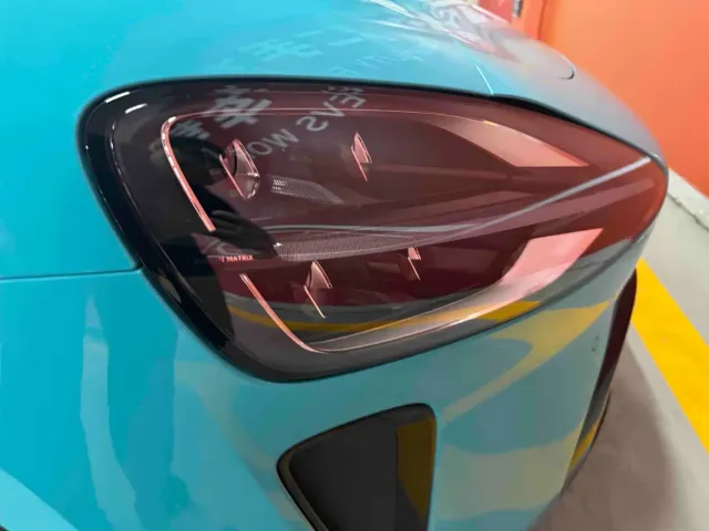 Xiaomi SU7 — Фото автомобиля 22