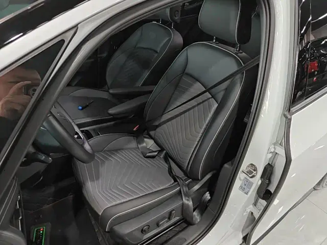 Volkswagen ID.3 — Фото автомобиля 14
