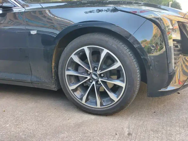 Cadillac CT5 — Фото автомобиля 6