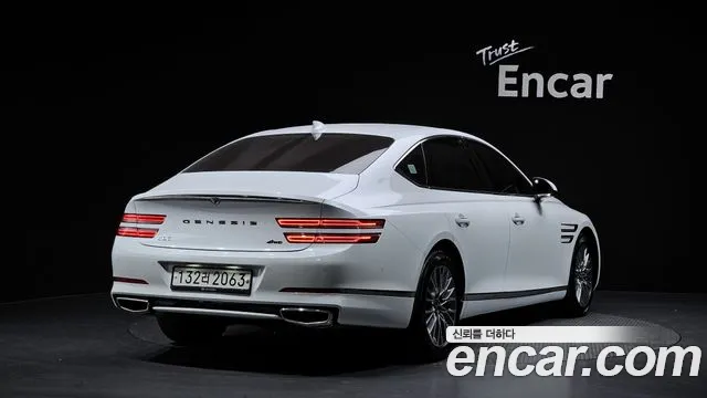 Genesis G80 RG3 — Фото автомобиля 2