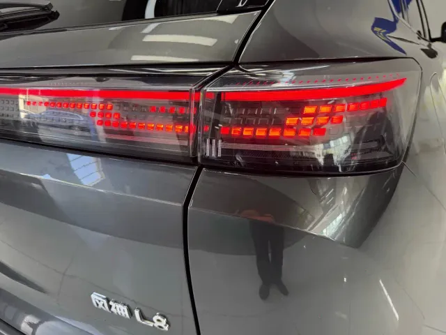 Dongfeng Aeolus L8 — Фото автомобиля 20
