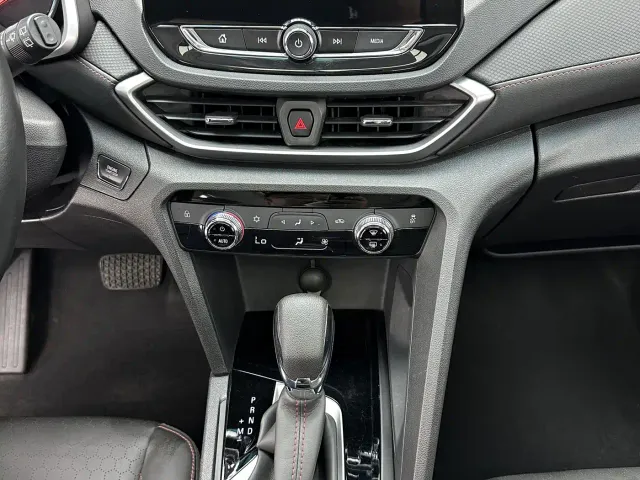 Chevrolet Orlando — Фото автомобиля 15