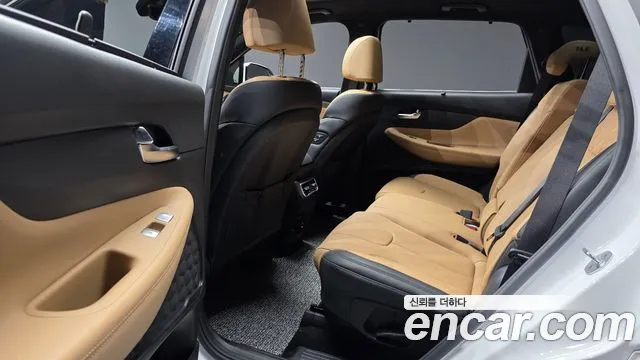 Hyundai Santa Fe Santa Fe (New) — Фото автомобиля 18