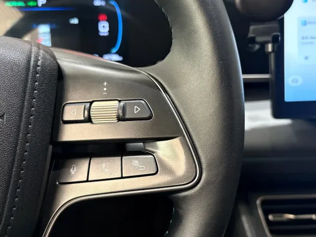 BYD Qin L — Фото автомобиля 10