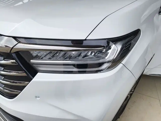 Honda Odyssey — Фото автомобиля 23