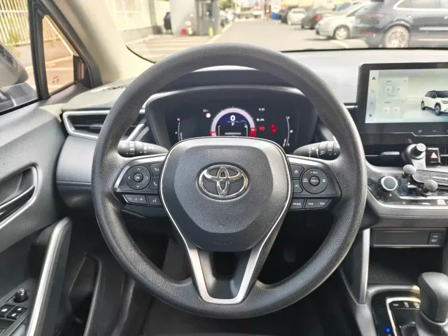 Toyota Frontlander — Фото автомобиля 12