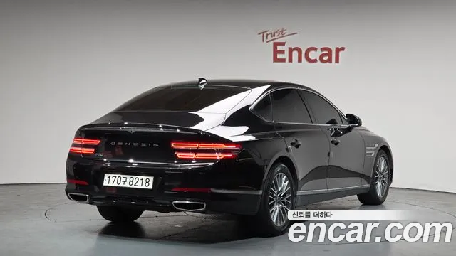 Genesis G80 Бензин 2.5 турбо 2WD — Фото автомобиля 2