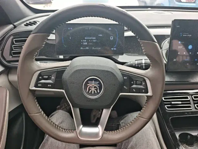 BYD Qin PLUS — Фото автомобиля 10