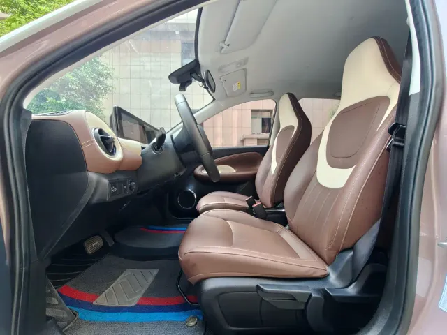 Wuling Bingo — Фото автомобиля 12