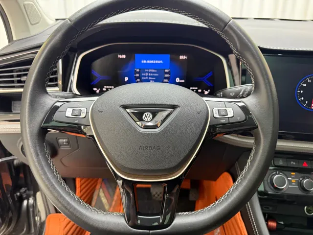 Jetta VS7 — Фото автомобиля 12