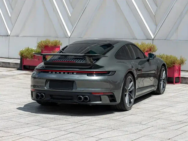 Porsche 911 — Фото автомобиля 4