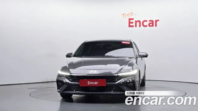 Hyundai AVANTE Новый Avante (CN7) — Фото автомобиля 3