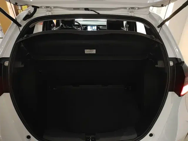 Honda Fit — Фото автомобиля 18