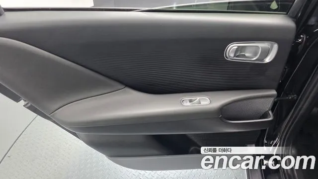Hyundai Ioniq 6 — Фото автомобиля 14