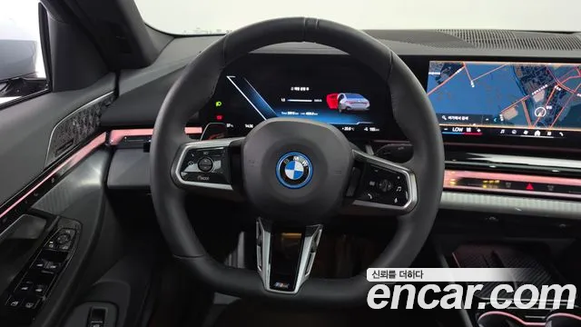 BMW i5 G60 — Фото автомобиля 18