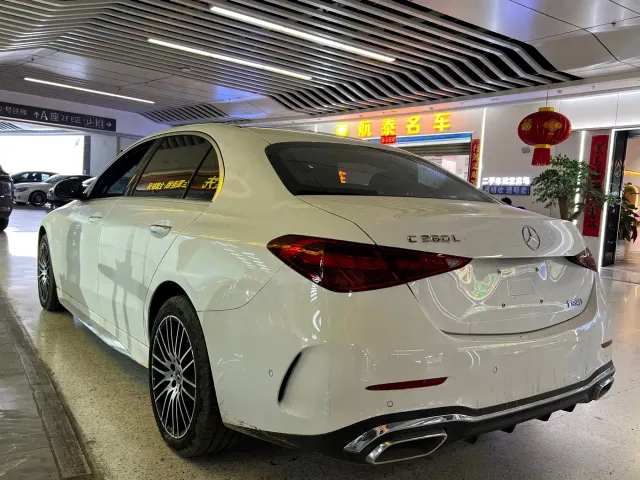 Mercedes-Benz C-Class — Фото автомобиля 10