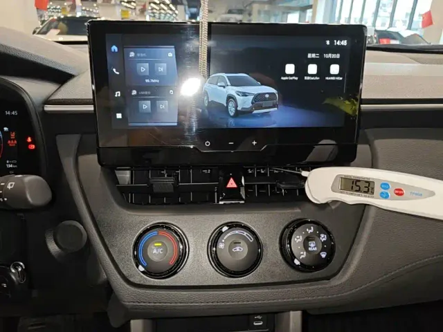 Toyota Corolla Cross — Фото автомобиля 12