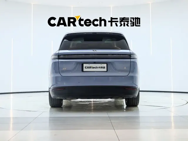 Li Auto Li i8 2025 Standard Edition — Фото автомобиля 10