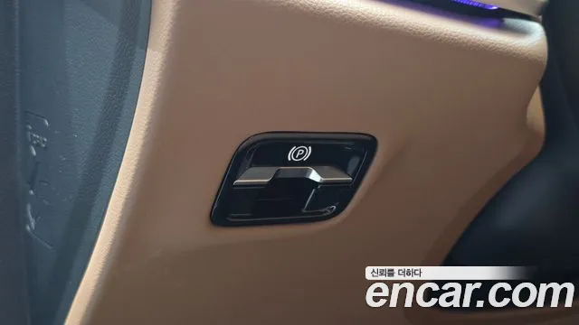 Mercedes-Benz E-Class W214 — Фото автомобиля 28