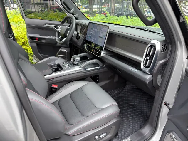 Jetour T2 — Фото автомобиля 6