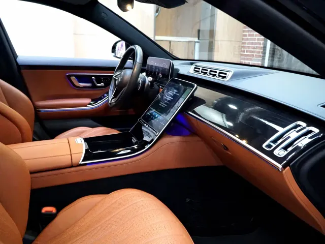 Mercedes-Benz S-Class — Фото автомобиля 8