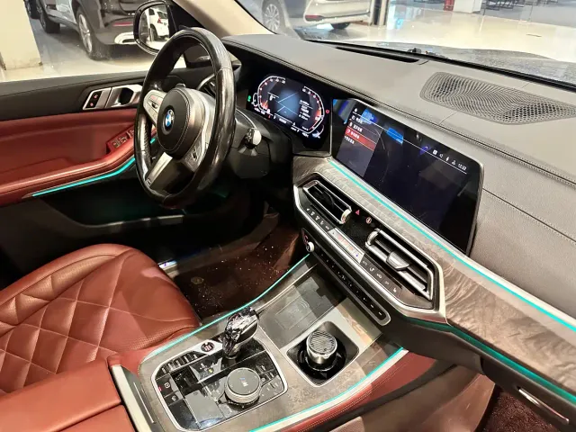 BMW X5 — Фото автомобиля 23