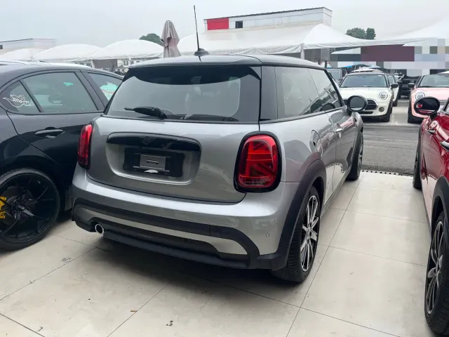 MINI Hatch — Фото автомобиля 6