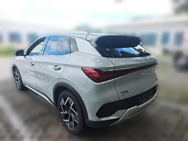 BYD Yuan PLUS — Фото автомобиля 6