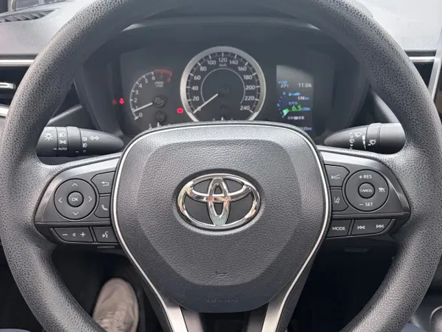 Toyota Corolla — Фото автомобиля 11