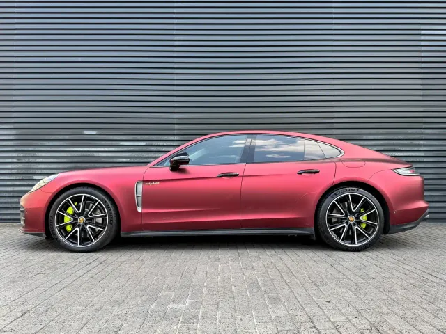 Porsche Panamera — Фото автомобиля 3