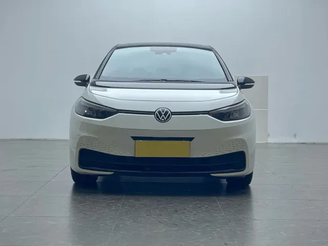 Volkswagen ID.3 — Фото автомобиля 2
