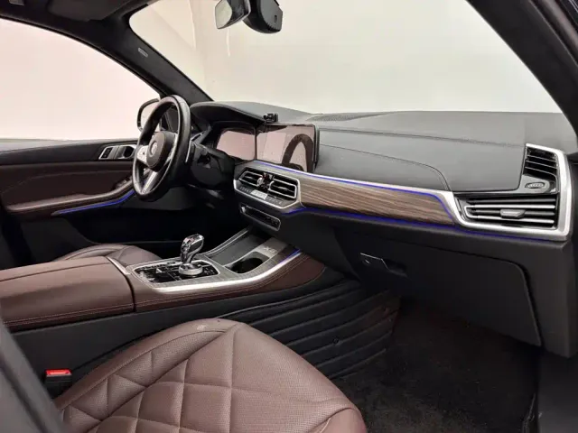 BMW X5 — Фото автомобиля 11