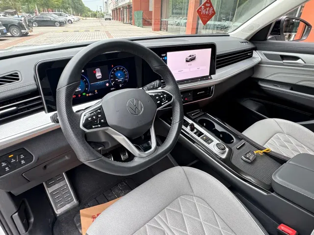 Volkswagen Talagon — Фото автомобиля 8
