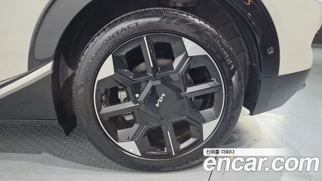 Kia EV6 EV6 (New) — Фото автомобиля 21