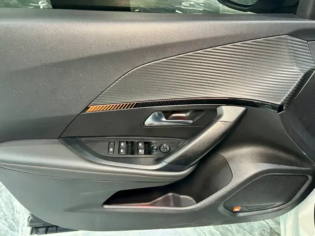 Peugeot 2008 — Фото автомобиля 20