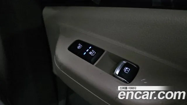 Kia Carnival 4th Gen — Фото автомобиля 28