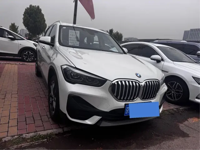 BMW X1 — Фото автомобиля 3