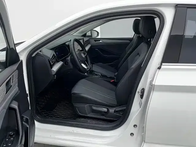 Volkswagen Sagitar — Фото автомобиля 3