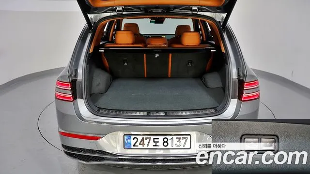 Genesis GV80 — Фото автомобиля 12
