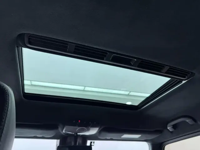 Mercedes-Benz G-Class — Фото автомобиля 25