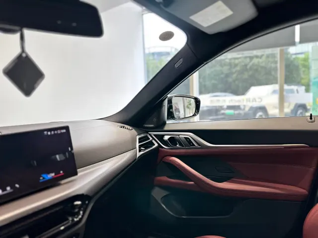 BMW 4 Series — Фото автомобиля 9