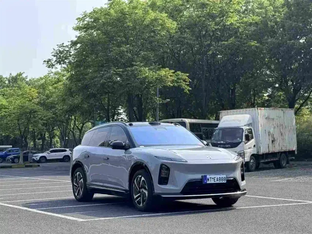 Nio ES6 — Фото автомобиля 4