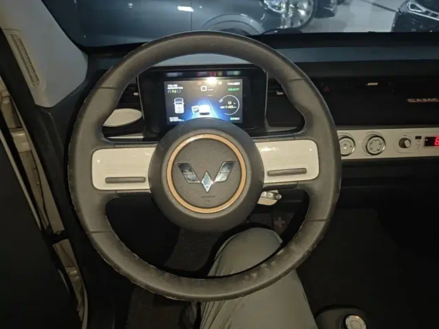 Wuling Hongguang Mini EV — Фото автомобиля 10