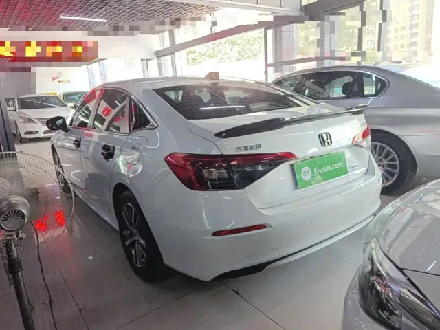 Honda Civic — Фото автомобиля 4