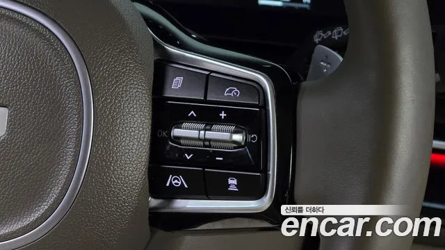 Kia Canival Новый Carnival 4 поколение Бензин 7 мест Hi-Limousine — Фото автомобиля 15