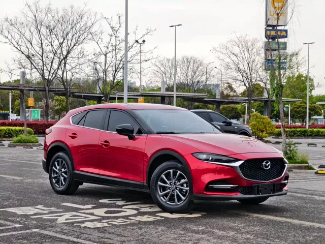 Mazda CX-4 — Фото автомобиля 3
